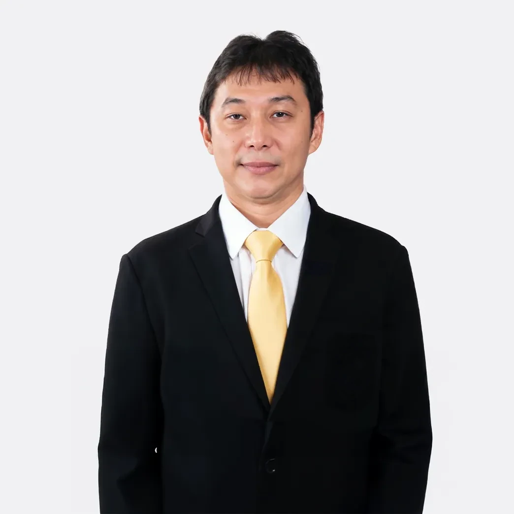 นายธีรวุฒิ เวทะธรรม