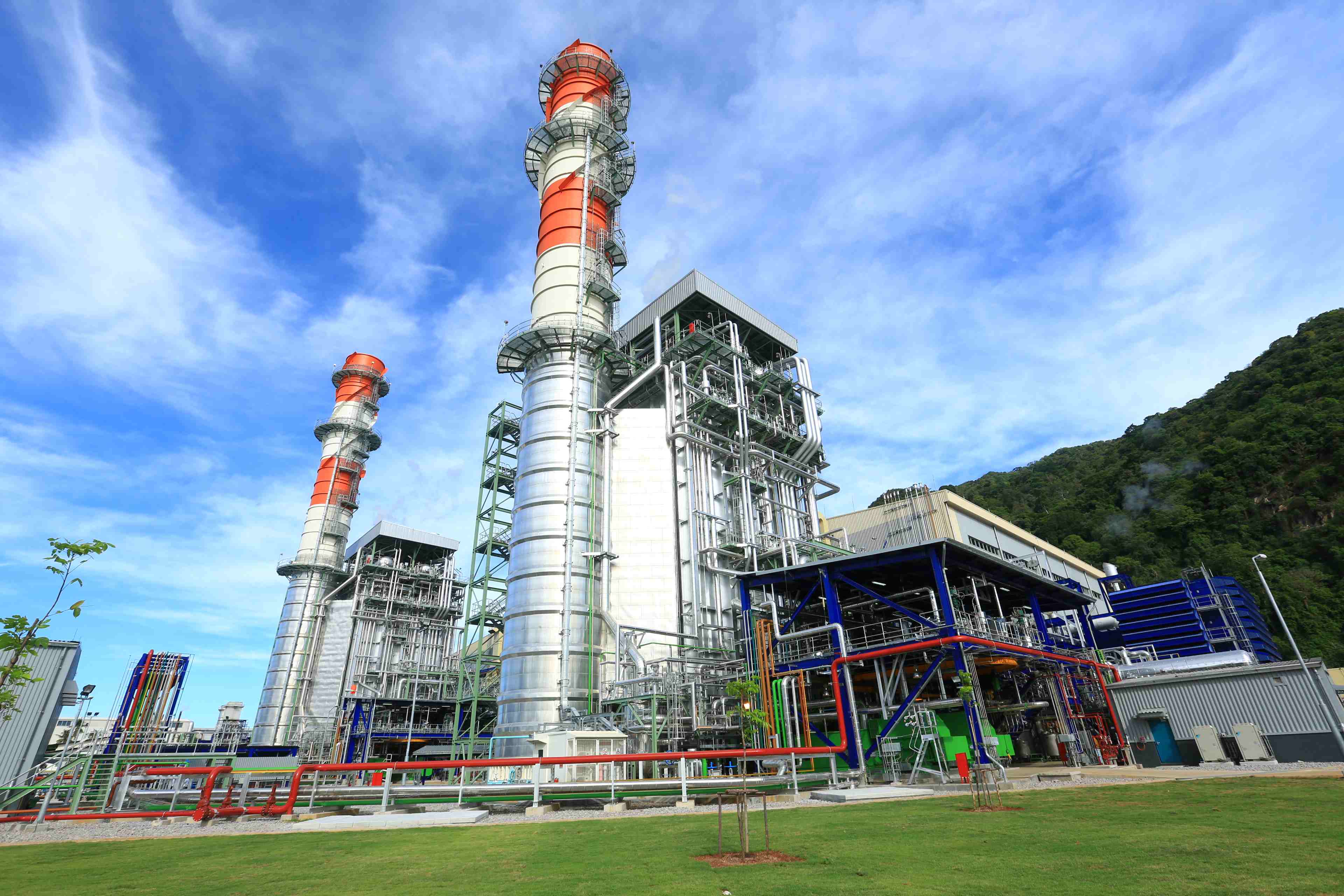 โรงไฟฟ้าขนอม ในกลุ่มเอ็กโก เดินเครื่องผลิตไฟฟ้าเต็มพิกัด เสริมความมั่นคงระบบไฟฟ้าภาคใต้ ในช่วงสถานการณ์น้ำท่วม