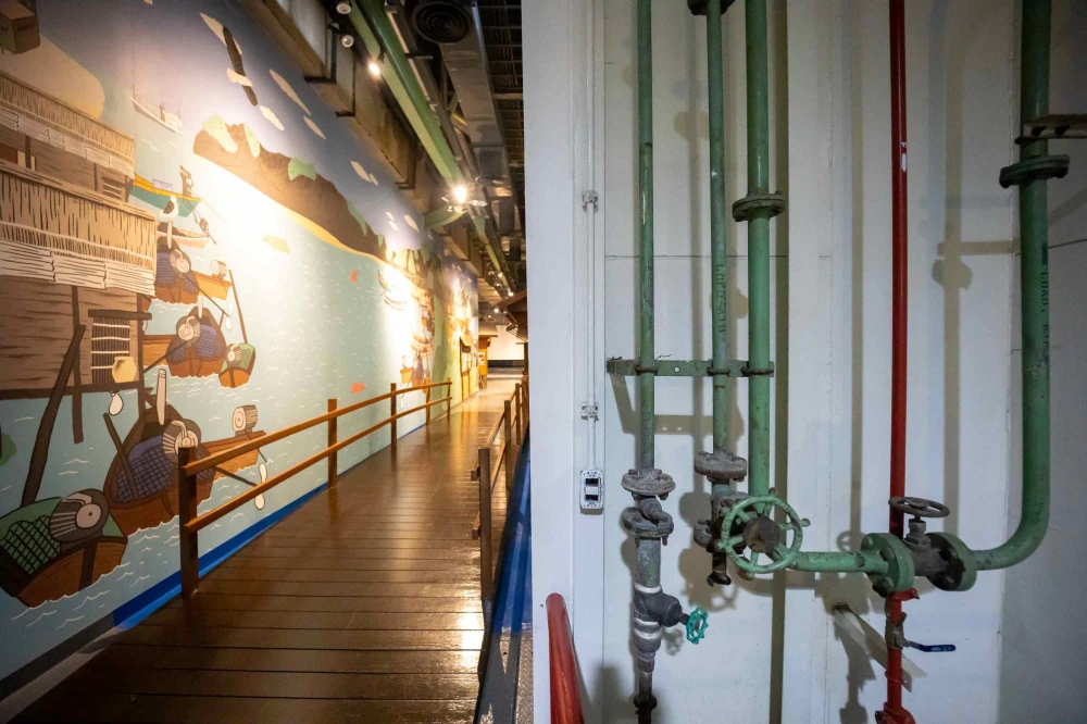 ศูนย์เรียนรู้โรงไฟฟ้าขนอม “โรงไฟฟ้าเรือลอยน้ำ…จากหน่วยผลิตพลังงาน สู่การเป็นมรดกอุตสาหกรรมแลนด์มาร์กสำคัญของชุมชน”